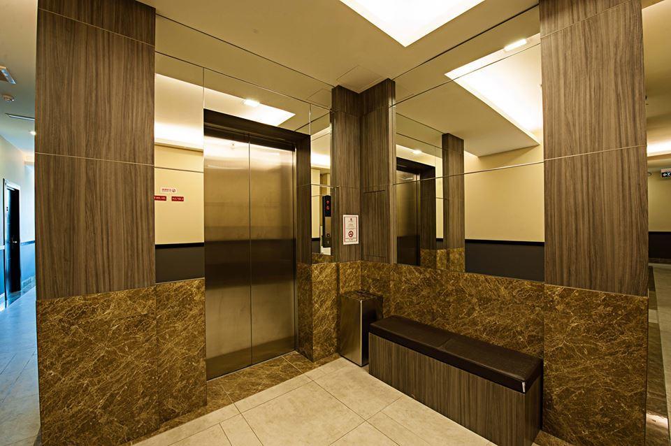 Seven Hotel Putatan Екстериор снимка